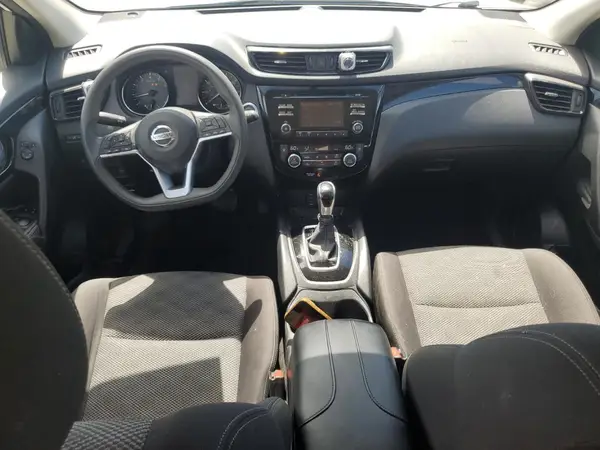 JN1BJ1CP8HW018696 2017 NISSAN ROGUE - Image 8