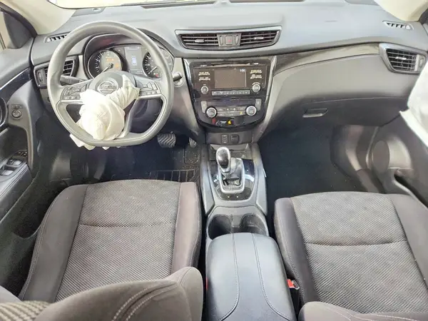 JN1BJ1CP8HW020805 2017 NISSAN ROGUE - Image 8