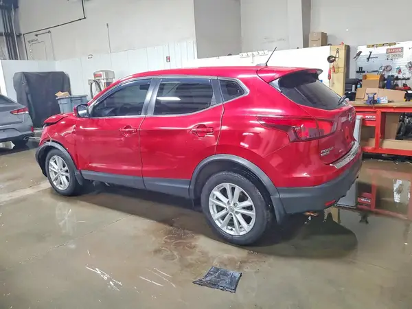 JN1BJ1CP8HW023932 2017 NISSAN ROGUE - Image 2