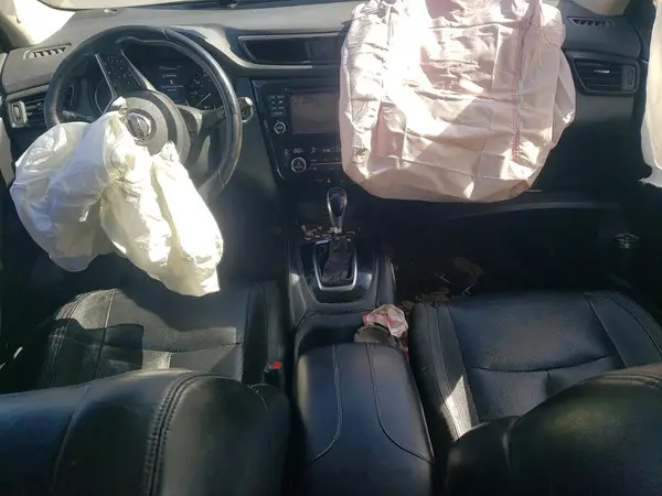 JN1BJ1CP8HW024479 2017 NISSAN ROGUE - Image 8