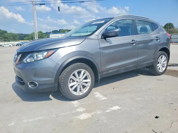 JN1BJ1CP8HW026703 2017 NISSAN ROGUE - Image 1