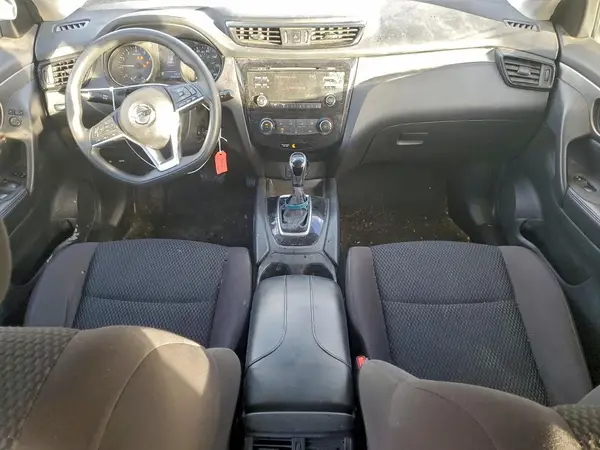 JN1BJ1CP8HW027284 2017 NISSAN ROGUE - Image 8