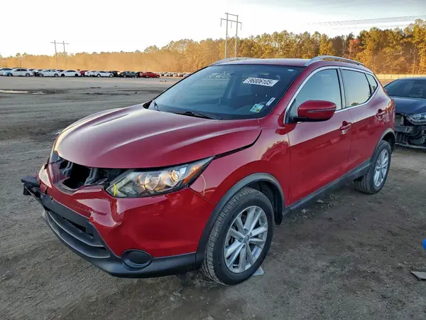 JN1BJ1CP8HW029939 2017 NISSAN ROGUE - Image 1