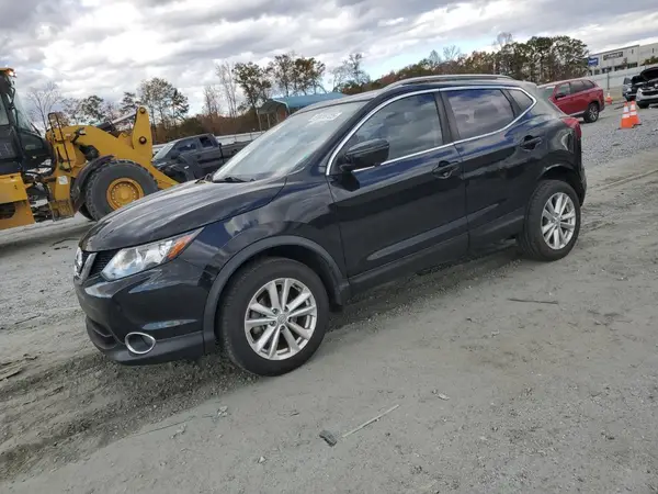 JN1BJ1CP8HW032114 2017 NISSAN ROGUE - Image 1