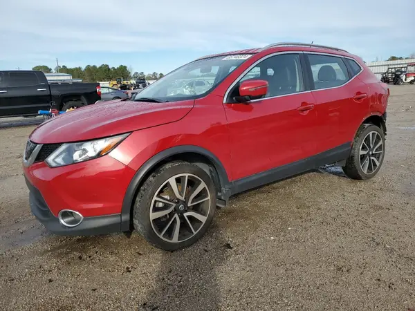JN1BJ1CP8HW034686 2017 NISSAN ROGUE - Image 1