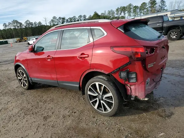 JN1BJ1CP8HW034686 2017 NISSAN ROGUE - Image 2