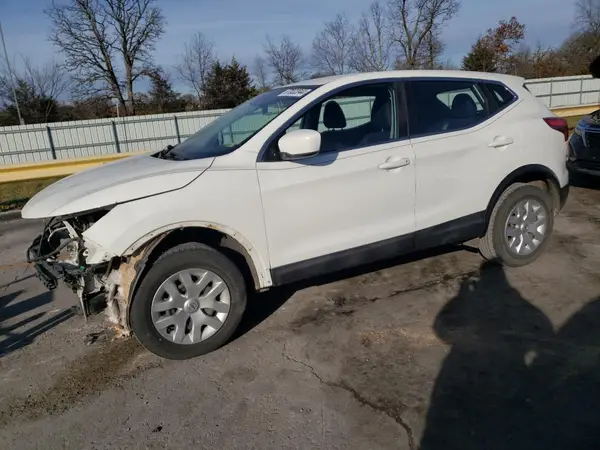 JN1BJ1CP8JW100465 2018 NISSAN ROGUE - Image 1