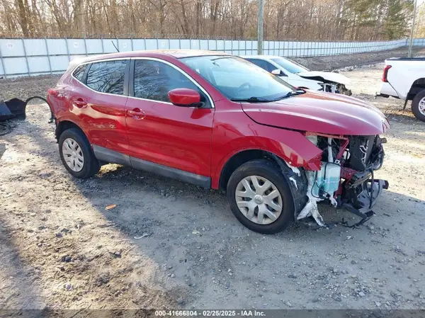 JN1BJ1CP8JW101406 2018 NISSAN ROGUE - Image 1