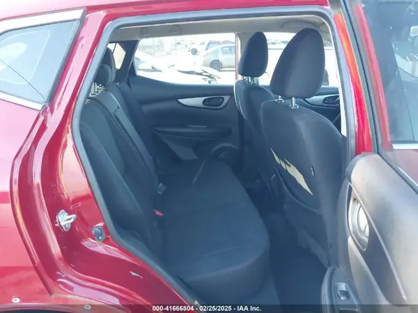 JN1BJ1CP8JW101406 2018 NISSAN ROGUE - Image 8