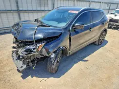 JN1BJ1CP8JW101647 2018 NISSAN ROGUE