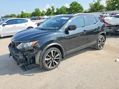 JN1BJ1CP8JW102605 2018 NISSAN ROGUE