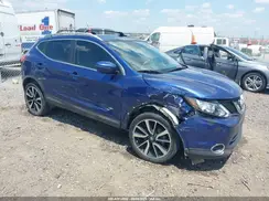 JN1BJ1CP8JW106394 2018 NISSAN ROGUE