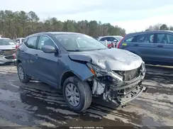 JN1BJ1CP8JW107531 2018 NISSAN ROGUE
