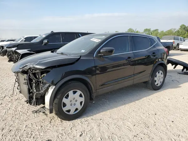 JN1BJ1CP8JW107707 2018 NISSAN ROGUE - Image 1