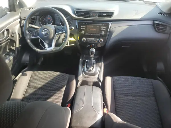 JN1BJ1CP8JW151352 2018 NISSAN ROGUE - Image 8
