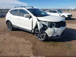 JN1BJ1CP8JW152498 2018 NISSAN ROGUE