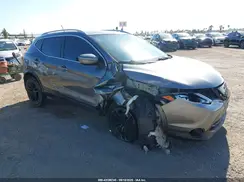 JN1BJ1CP8JW153425 2018 NISSAN ROGUE