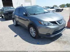 JN1BJ1CP8JW153702 2018 NISSAN ROGUE