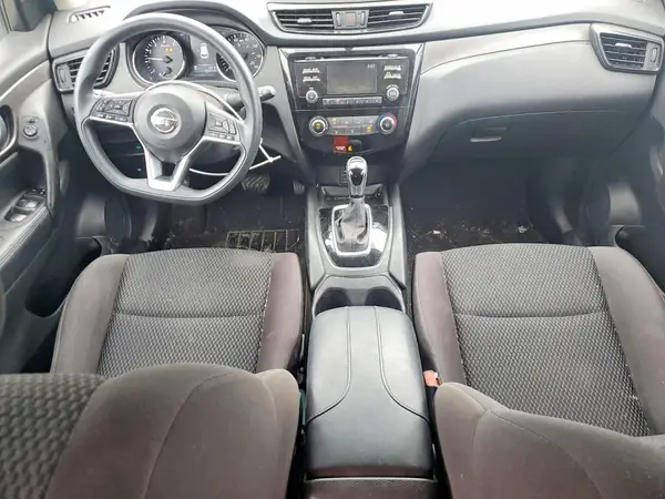 JN1BJ1CP8JW157328 2018 NISSAN ROGUE - Image 8