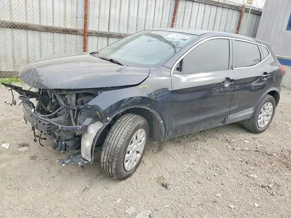 JN1BJ1CP8JW157619 2018 NISSAN ROGUE - Image 1