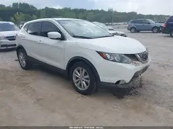JN1BJ1CP8JW157734 2018 NISSAN ROGUE
