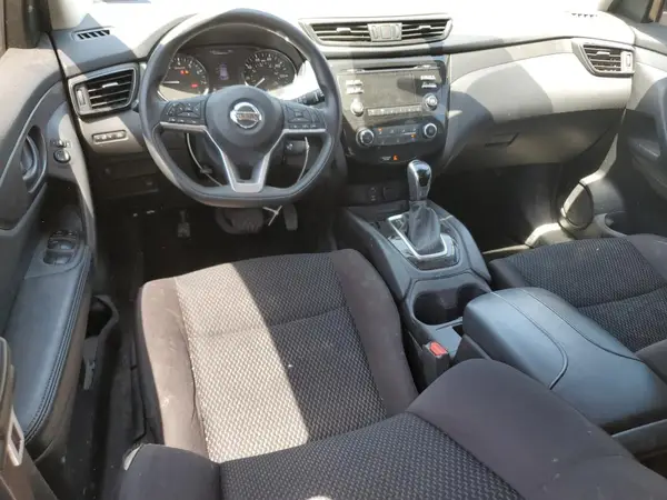 JN1BJ1CP8JW158057 2018 NISSAN ROGUE - Image 8