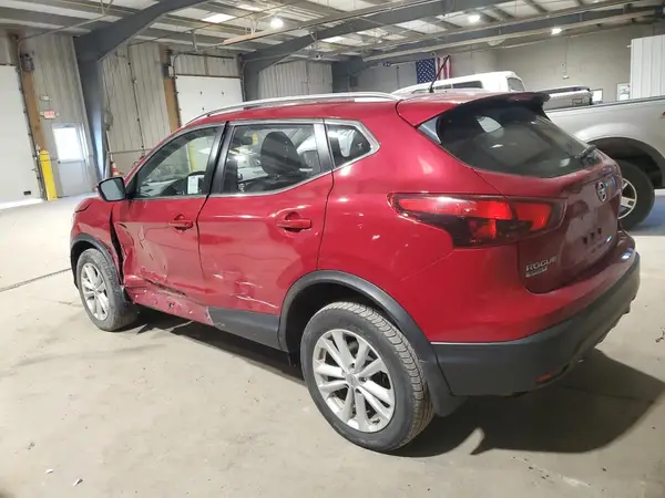 JN1BJ1CP8JW183069 2018 NISSAN ROGUE - Image 2