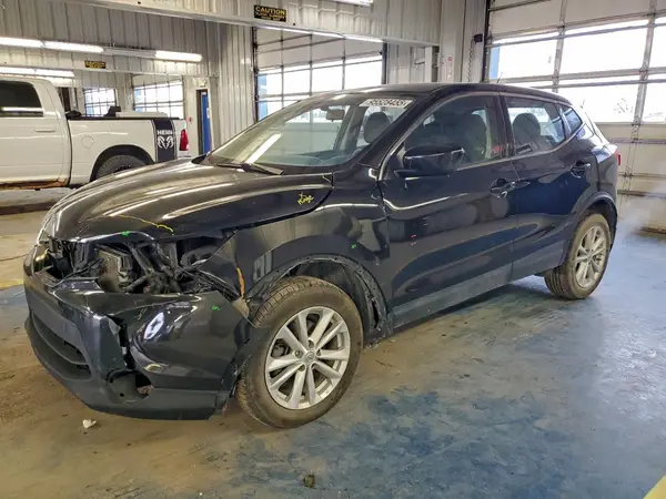 JN1BJ1CP8JW186165 2018 NISSAN ROGUE - Image 1
