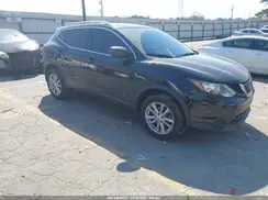 JN1BJ1CP8JW186327 2018 NISSAN ROGUE