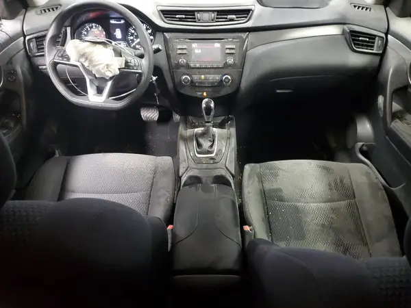 JN1BJ1CP8JW189177 2018 NISSAN ROGUE - Image 8