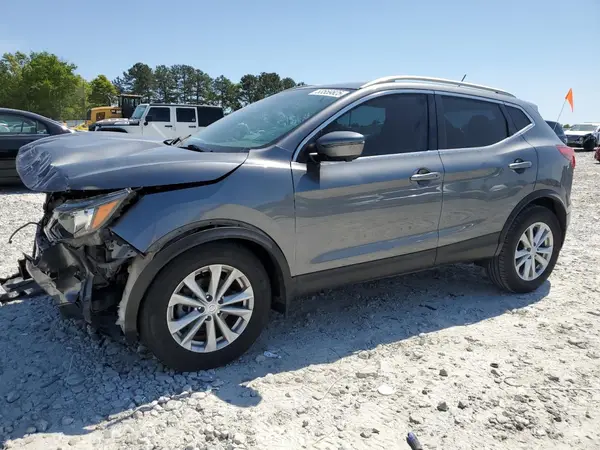 JN1BJ1CP8JW190409 2018 NISSAN ROGUE - Image 1