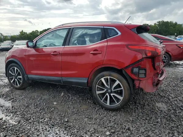JN1BJ1CP8JW196243 2018 NISSAN ROGUE - Image 2