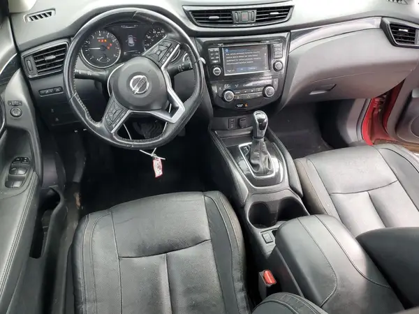 JN1BJ1CP8JW196243 2018 NISSAN ROGUE - Image 8