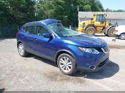 JN1BJ1CP8JW196324 2018 NISSAN ROGUE
