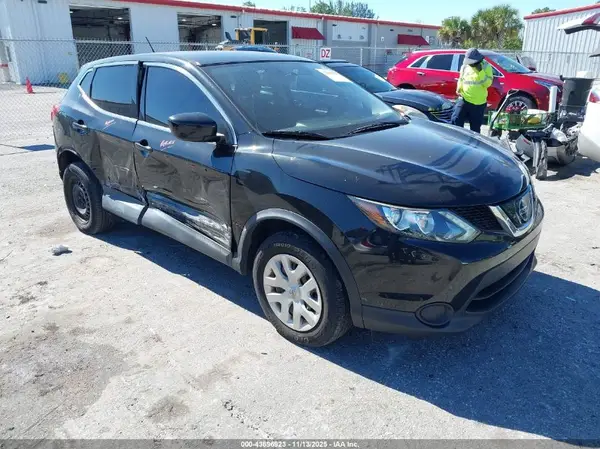 JN1BJ1CP8KW216928 2019 NISSAN ROGUE - Image 1