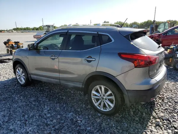 JN1BJ1CP8KW230778 2019 NISSAN ROGUE - Image 2