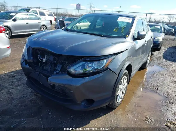 JN1BJ1CP8KW231932 2019 NISSAN ROGUE - Image 2