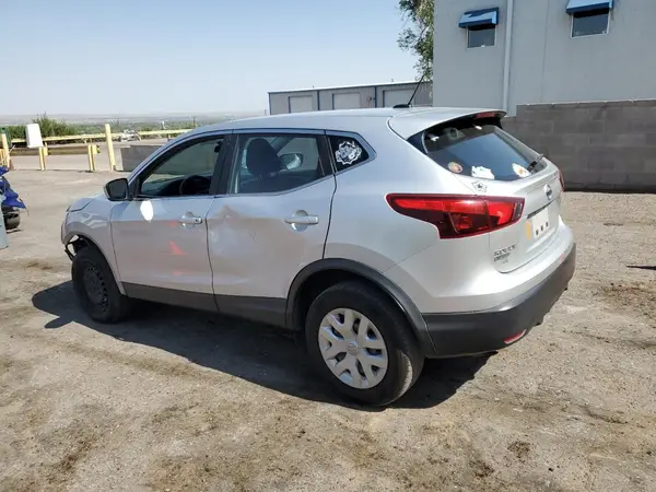 JN1BJ1CP8KW240579 2019 NISSAN ROGUE - Image 2