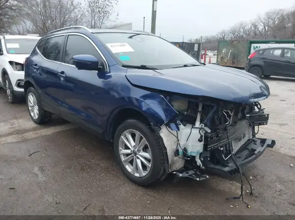 JN1BJ1CP8KW242266 2019 NISSAN ROGUE - Image 1