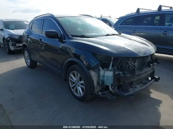 JN1BJ1CP8KW530269 2019 NISSAN ROGUE - Image 1