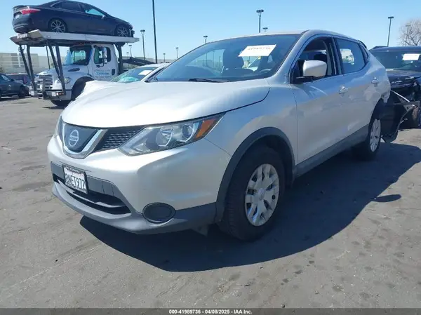 JN1BJ1CP8KW530482 2019 NISSAN ROGUE - Image 2