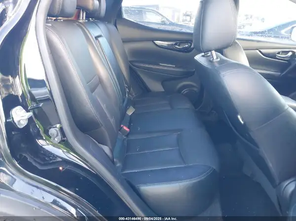 JN1BJ1CP9HW005357 2017 NISSAN ROGUE - Image 8