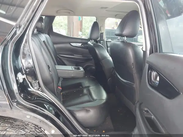 JN1BJ1CP9HW005388 2017 NISSAN ROGUE - Image 8