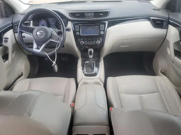 JN1BJ1CP9HW007321 2017 NISSAN ROGUE - Image 8