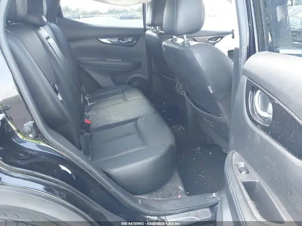 JN1BJ1CP9HW009554 2017 NISSAN ROGUE - Image 8