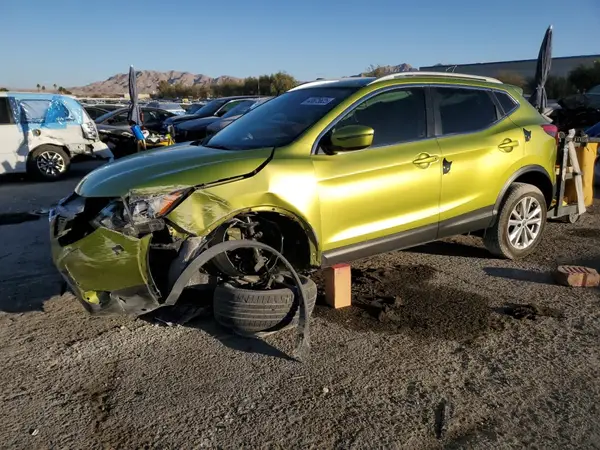 JN1BJ1CP9HW011059 2017 NISSAN ROGUE - Image 1