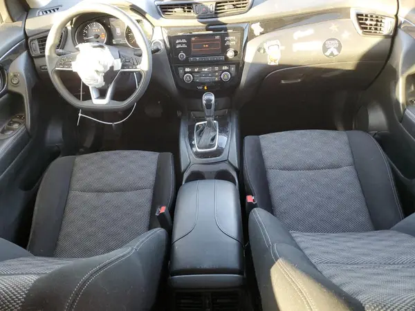 JN1BJ1CP9HW011059 2017 NISSAN ROGUE - Image 8