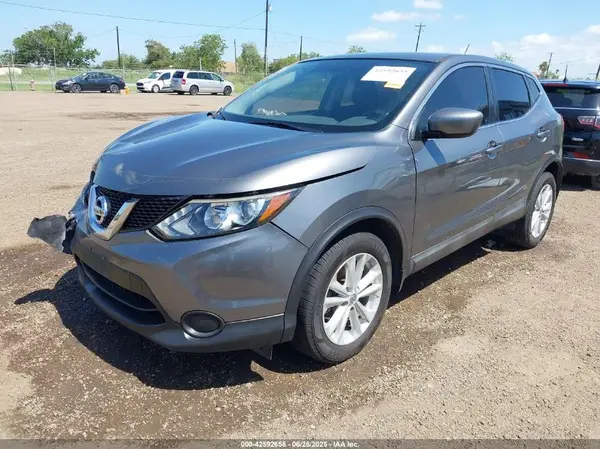 JN1BJ1CP9HW012292 2017 NISSAN ROGUE - Image 2