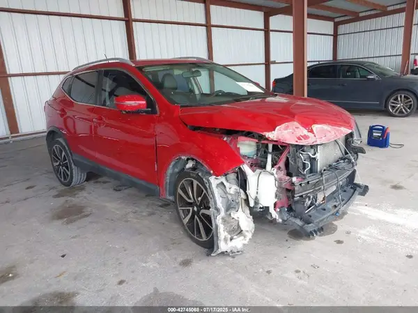 JN1BJ1CP9HW015984 2017 NISSAN ROGUE - Image 1