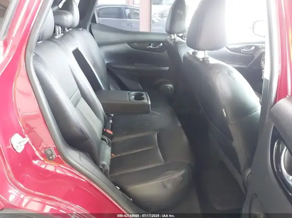 JN1BJ1CP9HW015984 2017 NISSAN ROGUE - Image 8